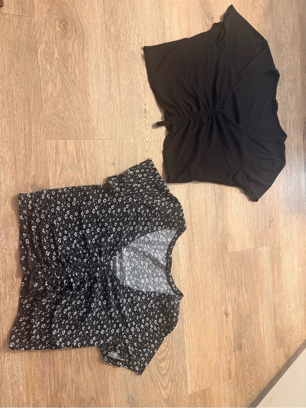 Lot of two* SHEIN Cinch-Waist Women's Crop Top - Black
